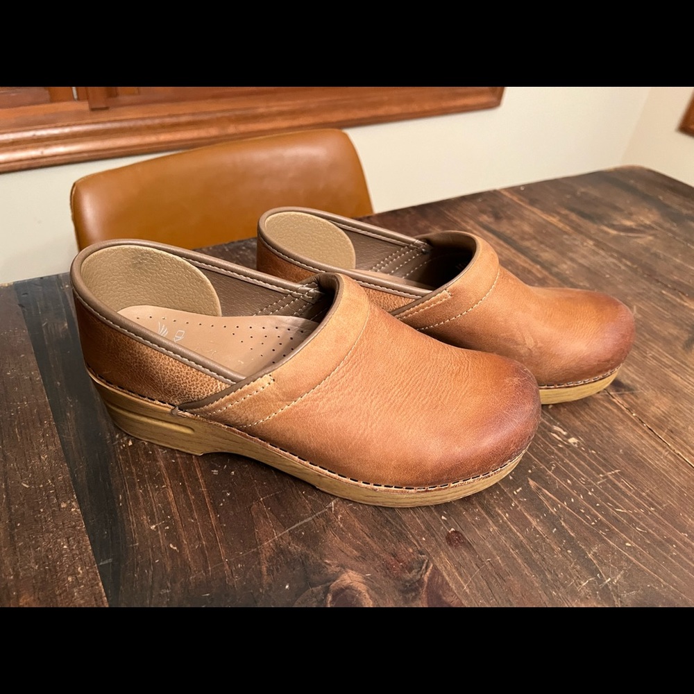 Professional Honey Distressed Leather Dansko Clogs
